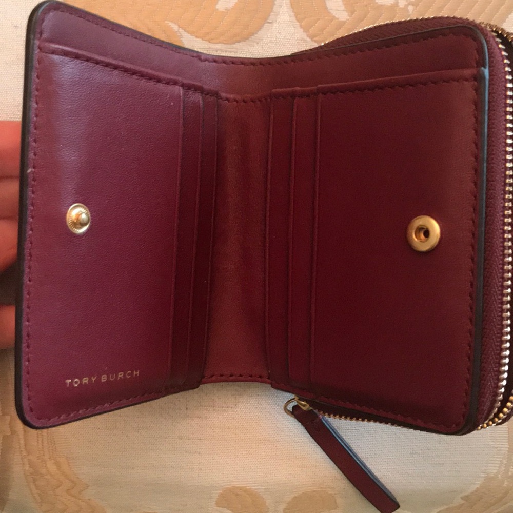 Tory Burch Wallet - Picture 2 of 4